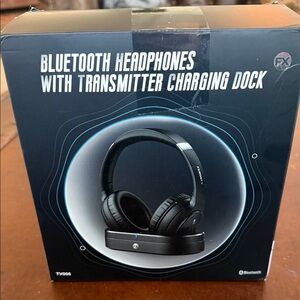 NEW!! - Bluetooth Headphones with Transmitter Charging Dock - Black
